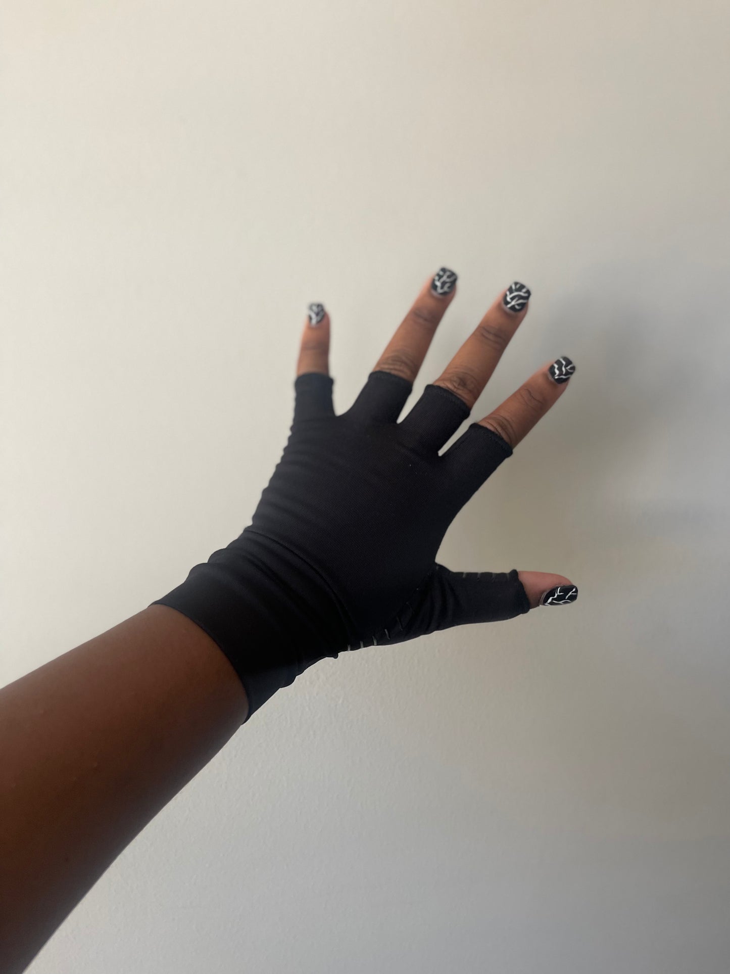 Come Get Compressed Unisex Gloves